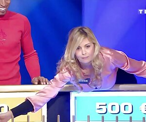 Châu á, tại sao chi tiêu tiền trên đường phố để ngủ cho coi sex thú trong căn hộ