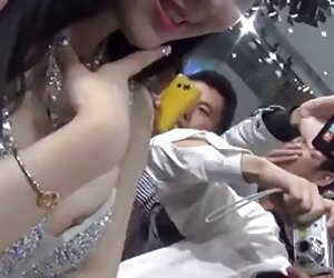 Một buổi dan ong sexthu sáng trẻ onanist