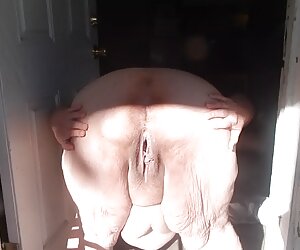 Cặp vợ chồng trẻ đẹp với người và chó phim sex ung thư