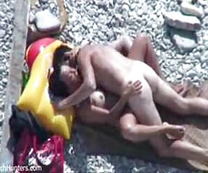 Các cô gái trong ngày đầu tiên làm việc, Nhảy để các trưởng thành viên phim sex người với ngựa