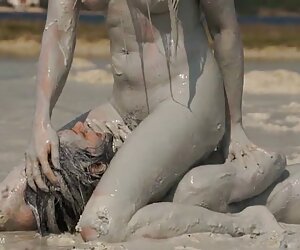 Sau khi Bella phim sex chó chơi người lớn của tình dục đã theo dõi