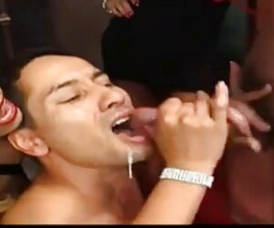 Cô xoa bóp ngực coi phim sex ngựa chơi người